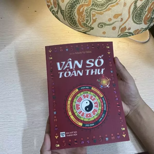 Vận số toàn thư